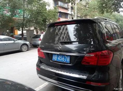 芜湖顺子车牌号多少钱能买,车牌顺子购买渠道-第1张图片 芜湖顺子车牌号多少钱能买,车牌顺子购买渠道-第1张图片